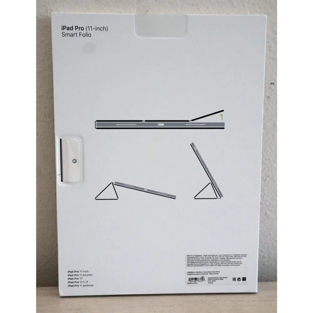 Apple MRX82ZM/A - Smart Folio White 11